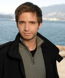 Aaron Stanford