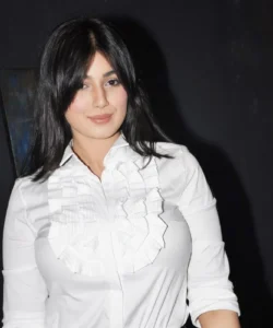 Ayesha Takia