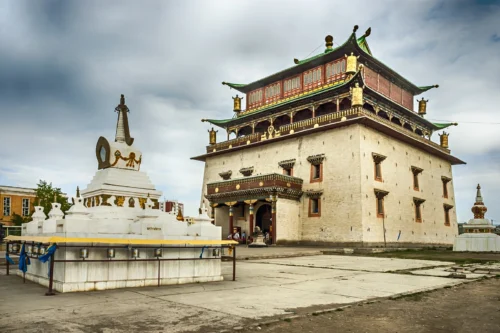 Gandantegchinlen Monastery