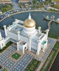 Sultan Omar Ali Saifuddien Mosque