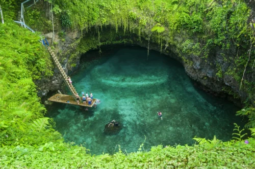 To Sua Ocean Trench