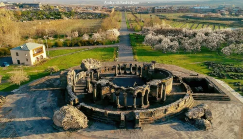 Zvartnots Cathedral Photos 12