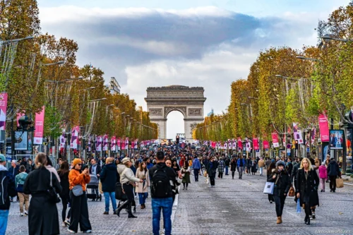 Avenue des Champs-Elysees 07