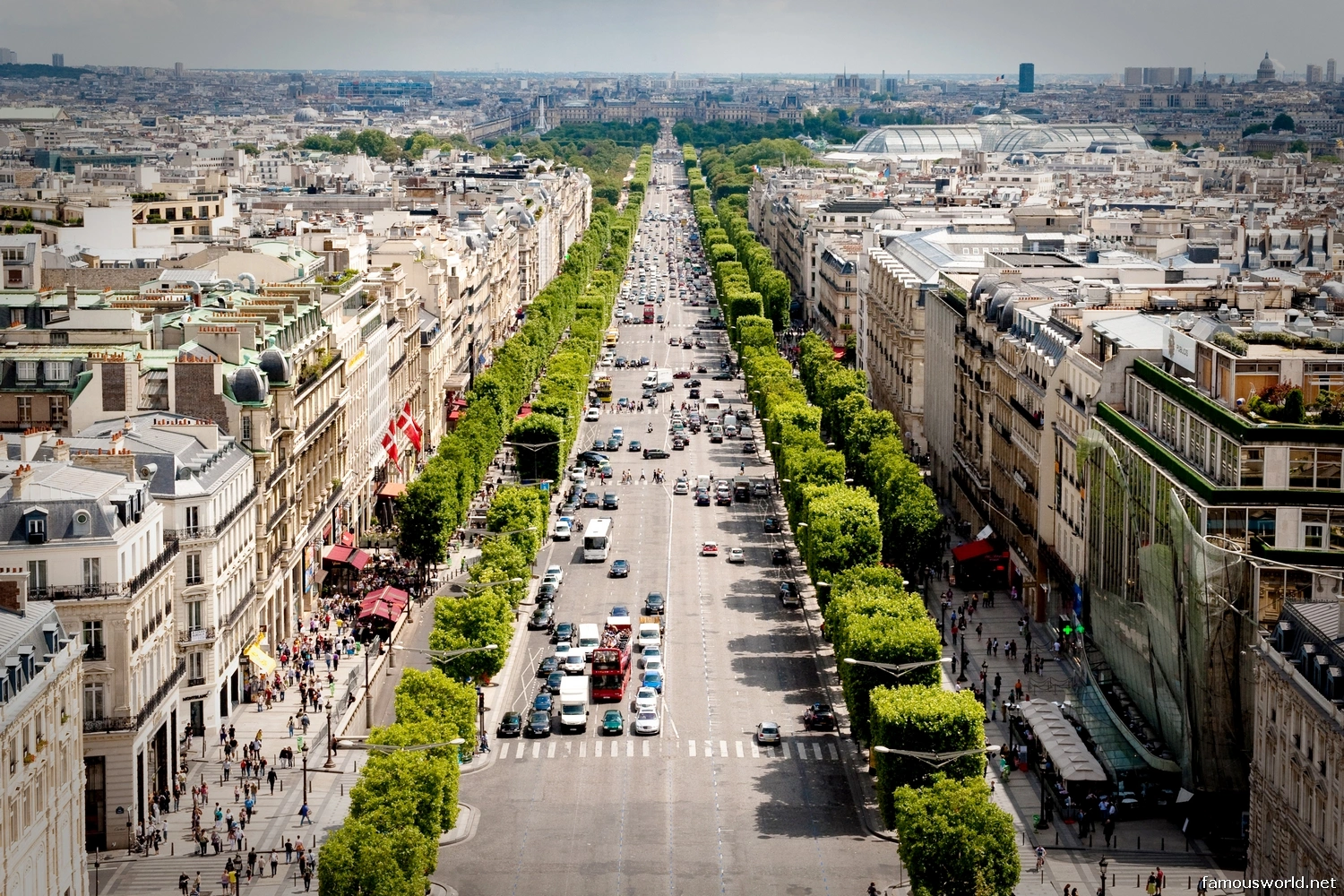 Avenue des Champs-Elysees