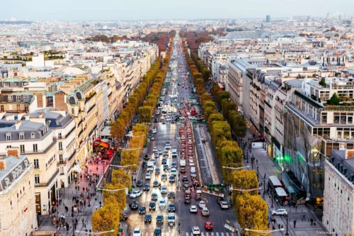 Avenue des Champs-Elysees 22