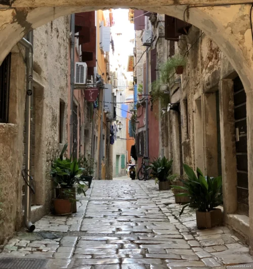 Balbi’s Arch – Rovinj 04