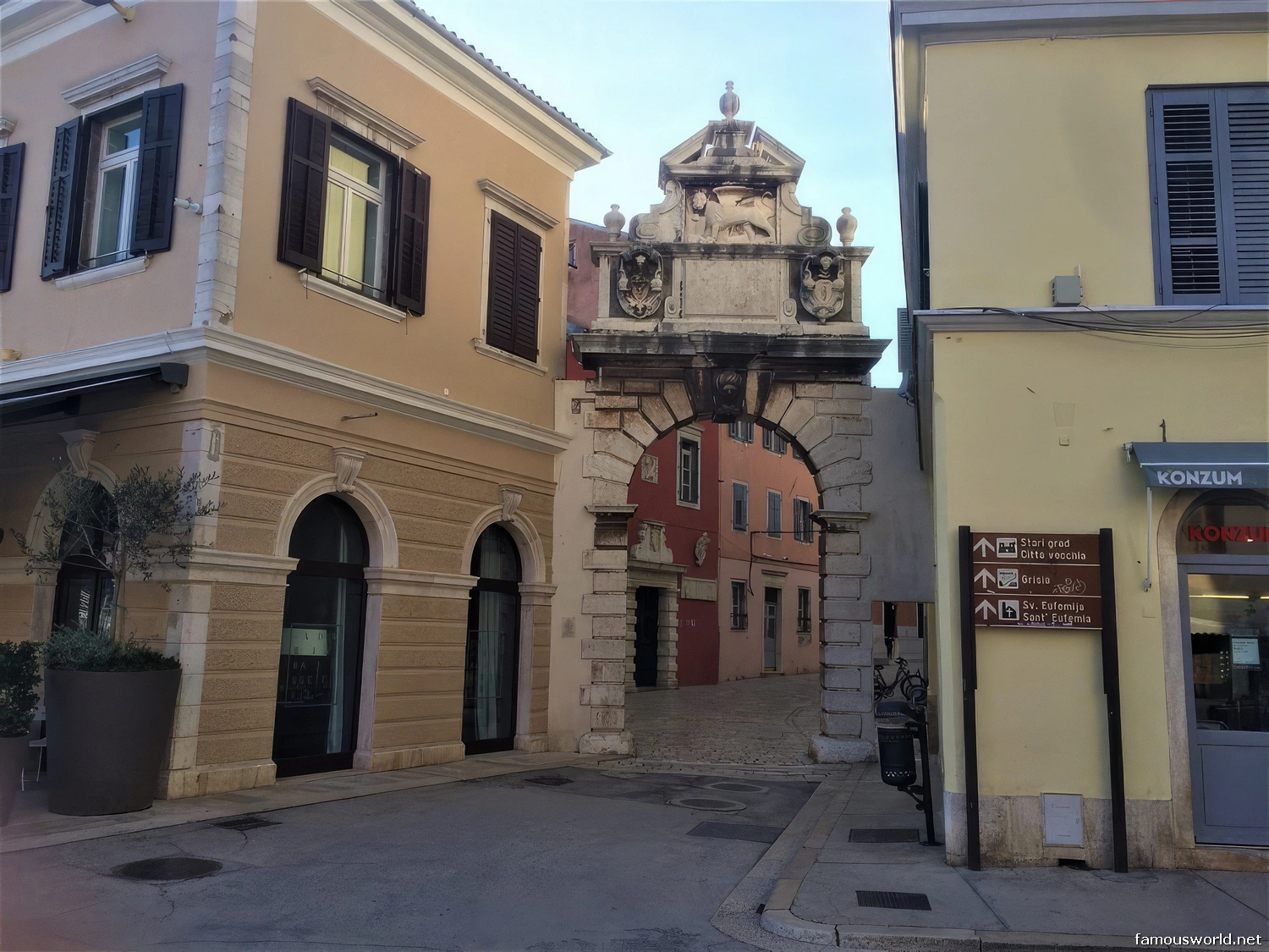 Balbi's Arch - Rovinj