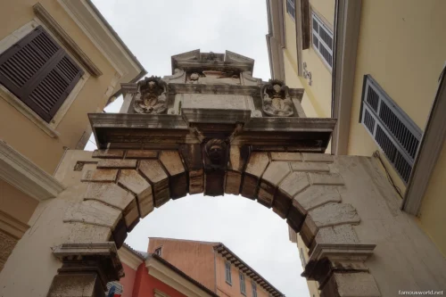 Balbi’s Arch – Rovinj 20