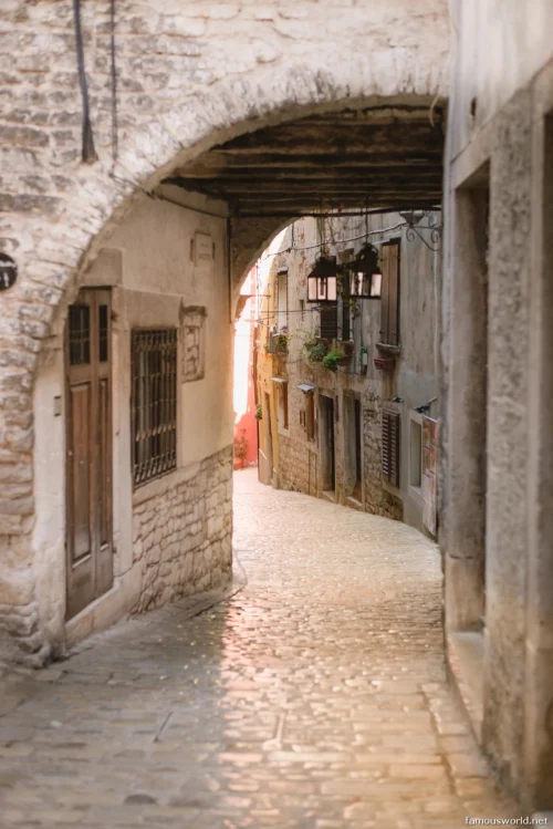 Balbi’s Arch – Rovinj 53
