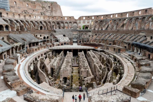 Colosseum 24
