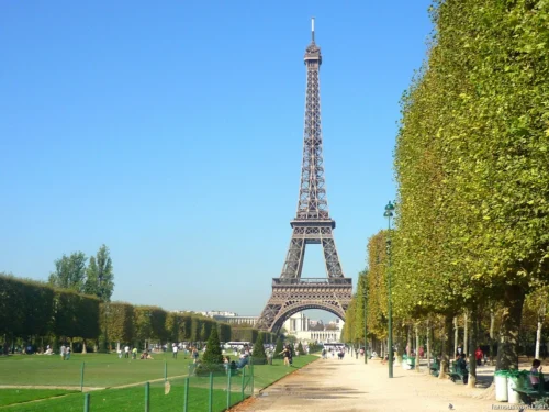 Eiffel Tower 26