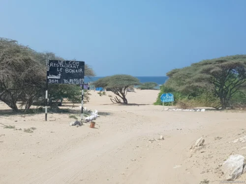 Khor Ambado Beach 04