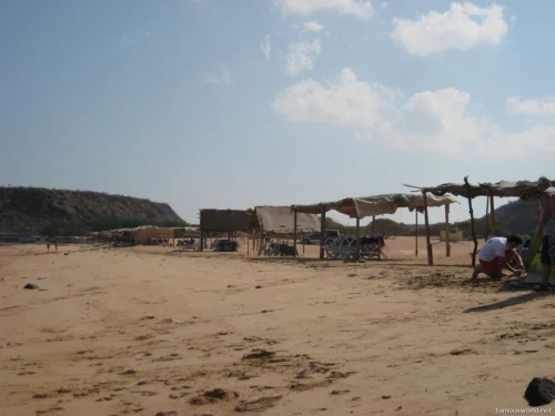 Khor Ambado Beach 20