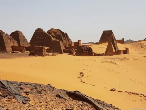 Meroe Pyramids 27