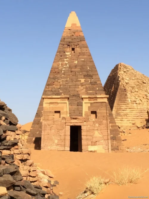 Meroe Pyramids 34
