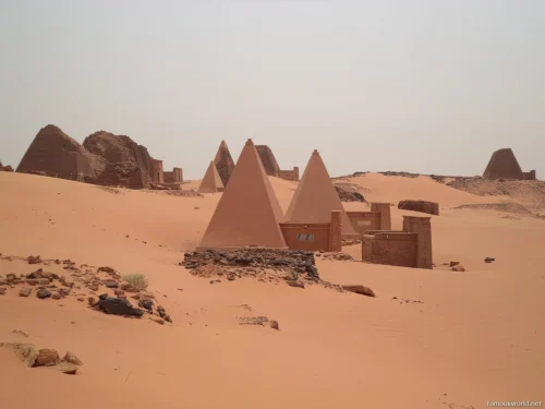 Meroe Pyramids 47
