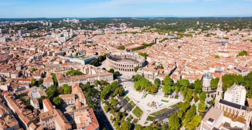 Nimes Photos 01