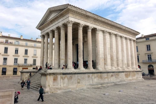 Nimes Photos 14