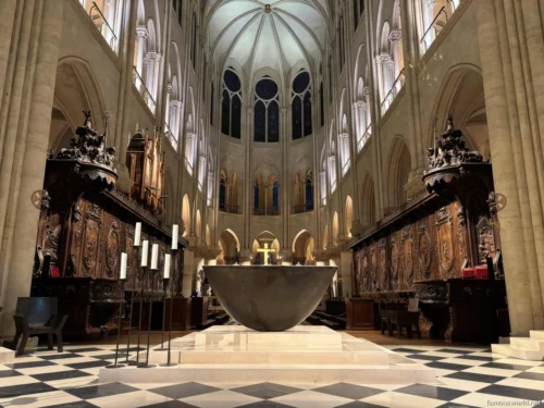 Notre-Dame Cathedral 21