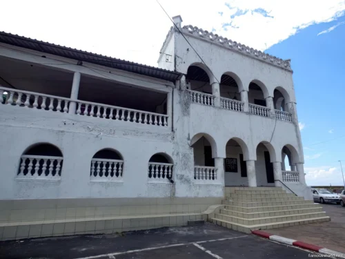 Old Friday Mosque of Moroni 02