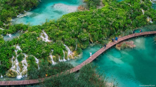 Plitvice Lakes National Park 39