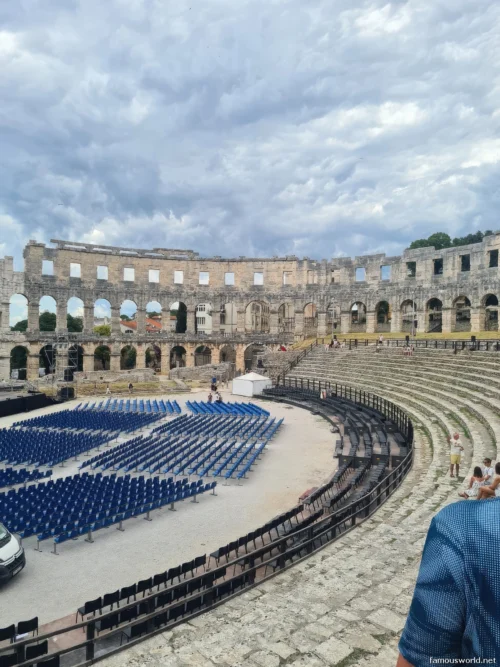 Pula Arena 18