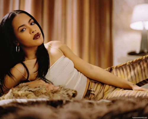 Aaliyah Dana Haughton 16