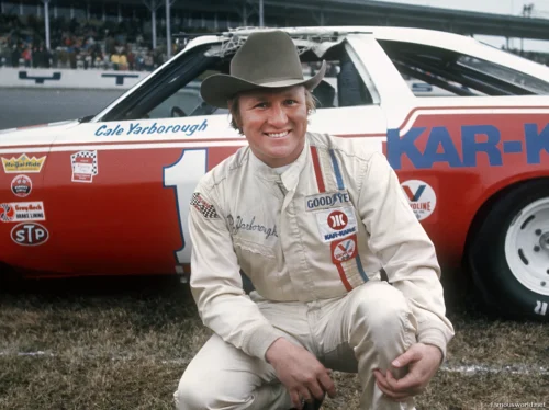 Cale Yarborough 11