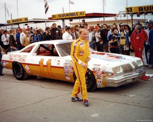Cale Yarborough 23