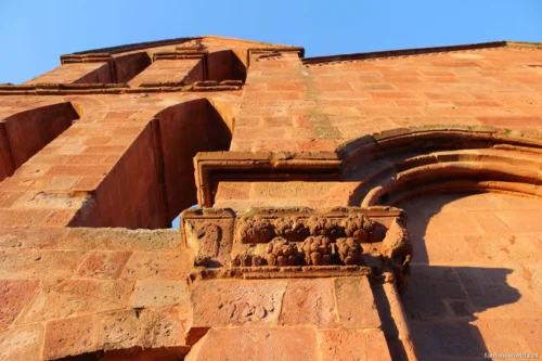 Chiesa Romanica San Pietro di Zuri 06