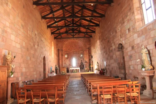 Chiesa Romanica San Pietro di Zuri 11