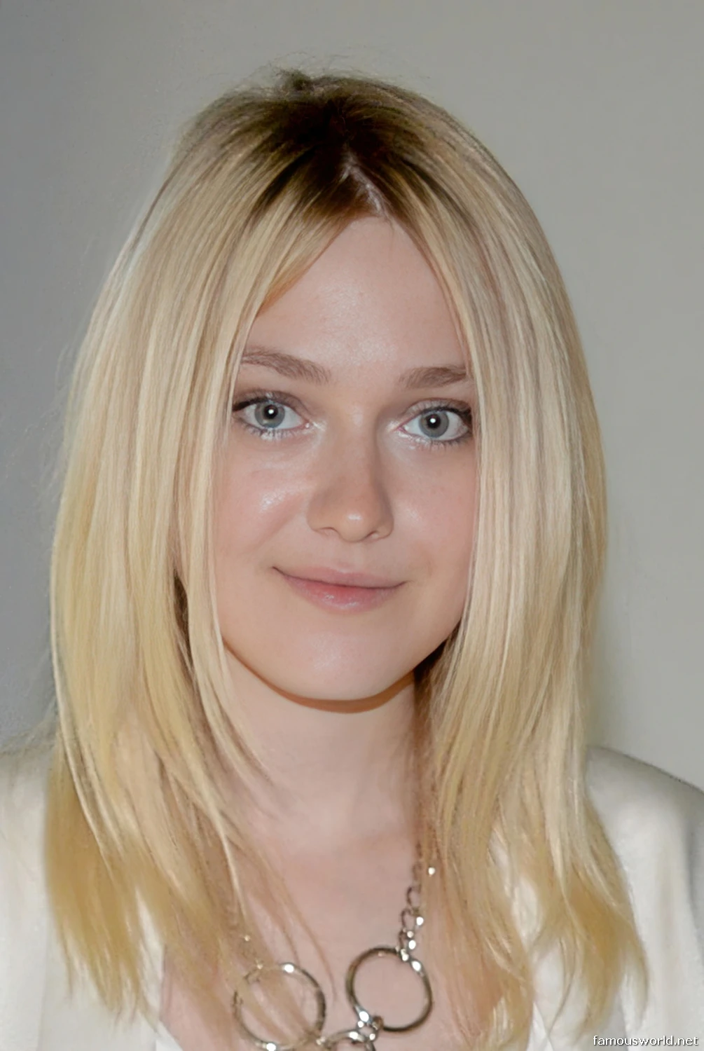 Dakota Fanning - Hannah Dakota Fanning