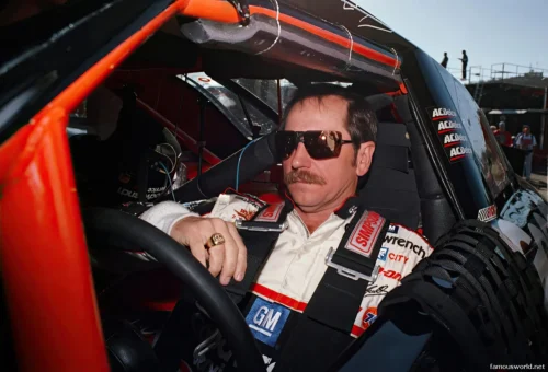 Dale Earnhardt – Ralph Dale Earnhardt Sr. 11