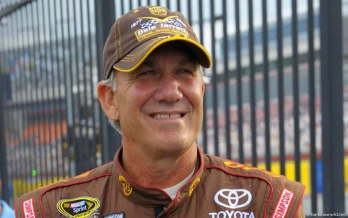 Dale Jarrett – Dale Arnold Jarrett 11