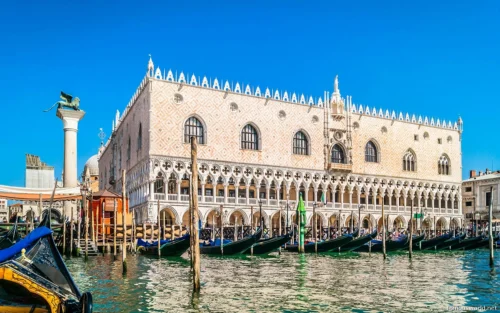 Doge Palace 03