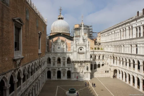 Doge Palace 48
