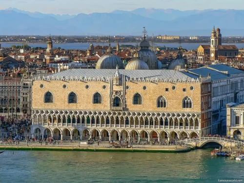 Doge Palace 52