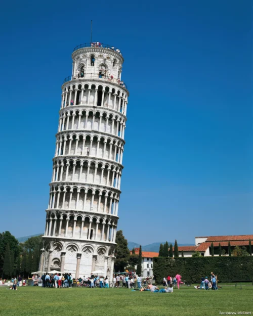 Leaning Tower of Pisa 22