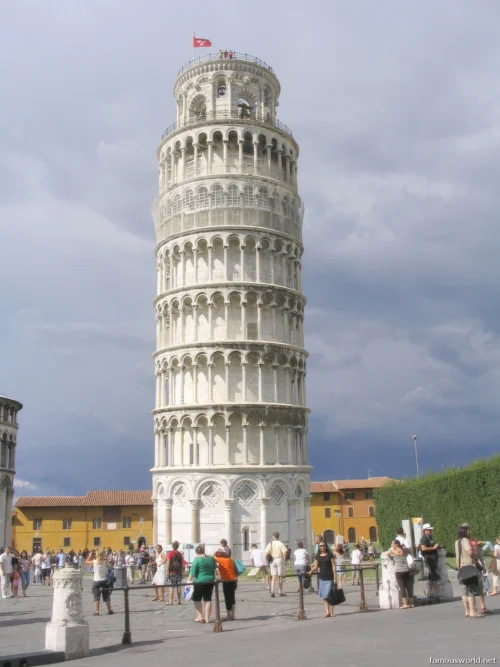 Leaning Tower of Pisa 23