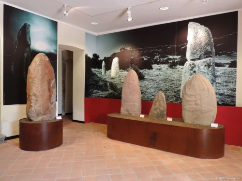 Menhir Museum 25