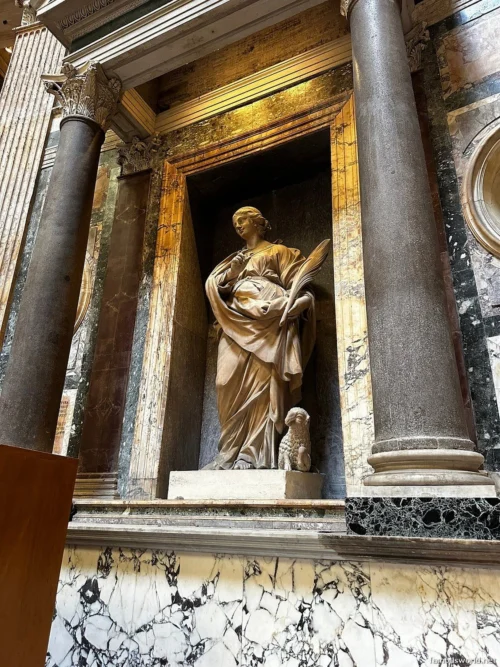 Pantheon 11