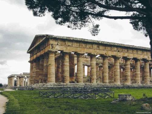 Parco Archeologico di Paestum 15