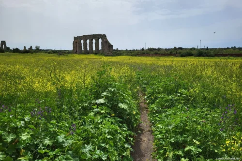 Park of the Aqueducts 23