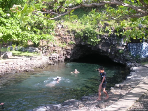 Piula Cave Pool 04