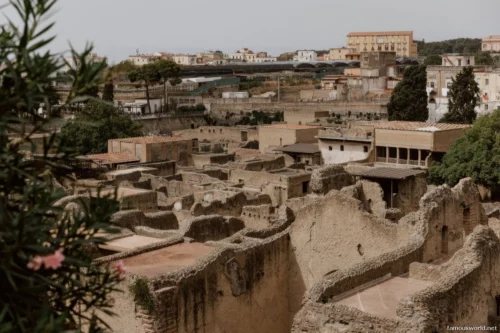 Pompeii and Herculaneum 12
