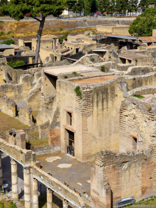 Pompeii and Herculaneum 14