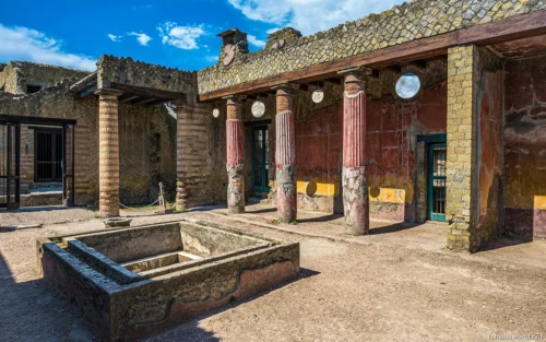 Pompeii and Herculaneum 23