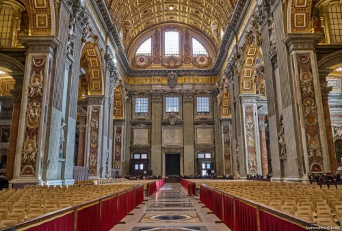 Saint Peter Basilica 37
