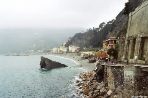 Spiaggia di Fegina 16