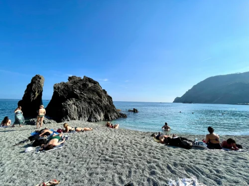Spiaggia di Fegina 29